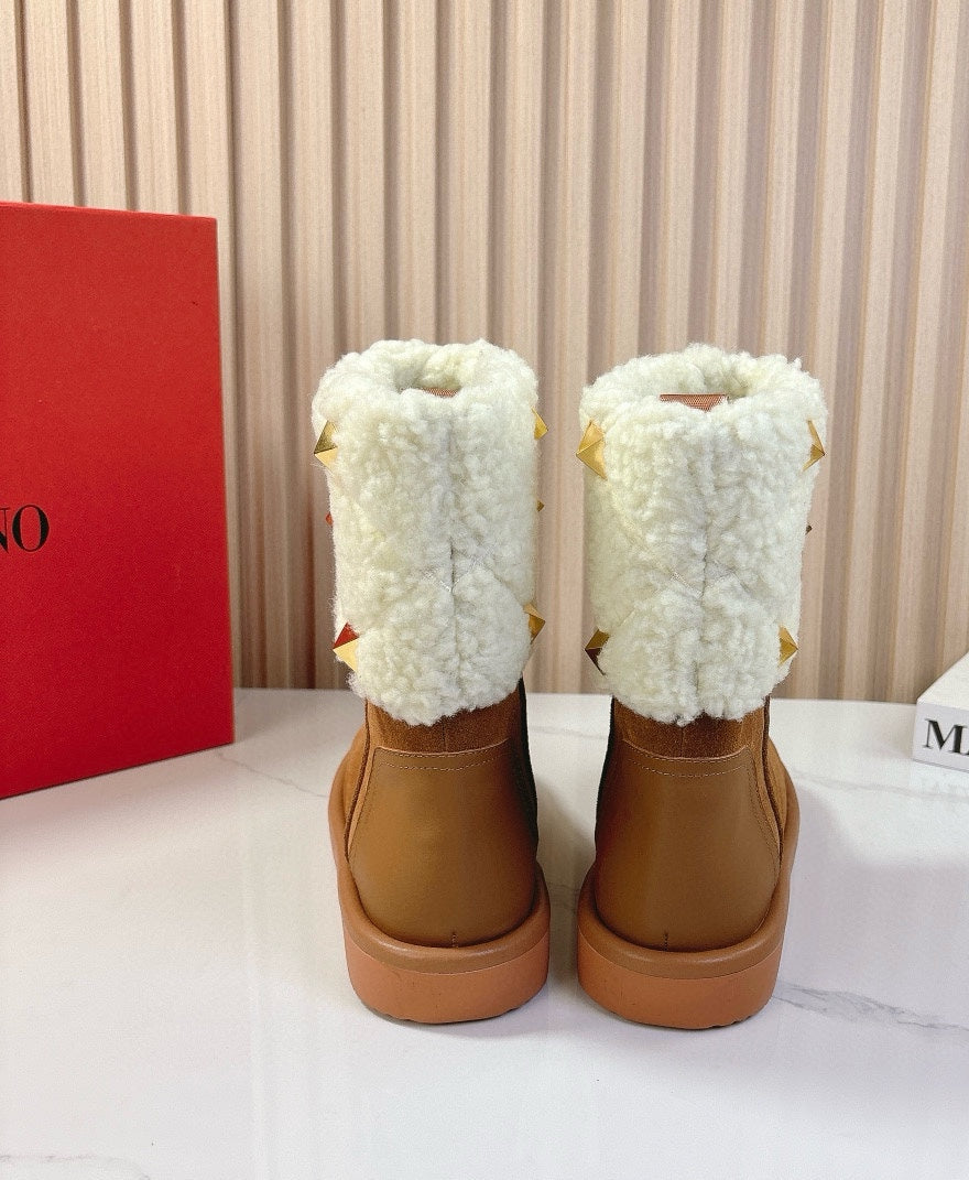 Valentino Garavani Roman Stud ankle boots