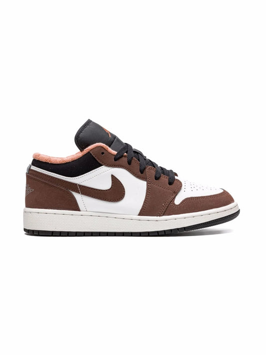 Jordan 1 Low SE "Mocha" sneakers