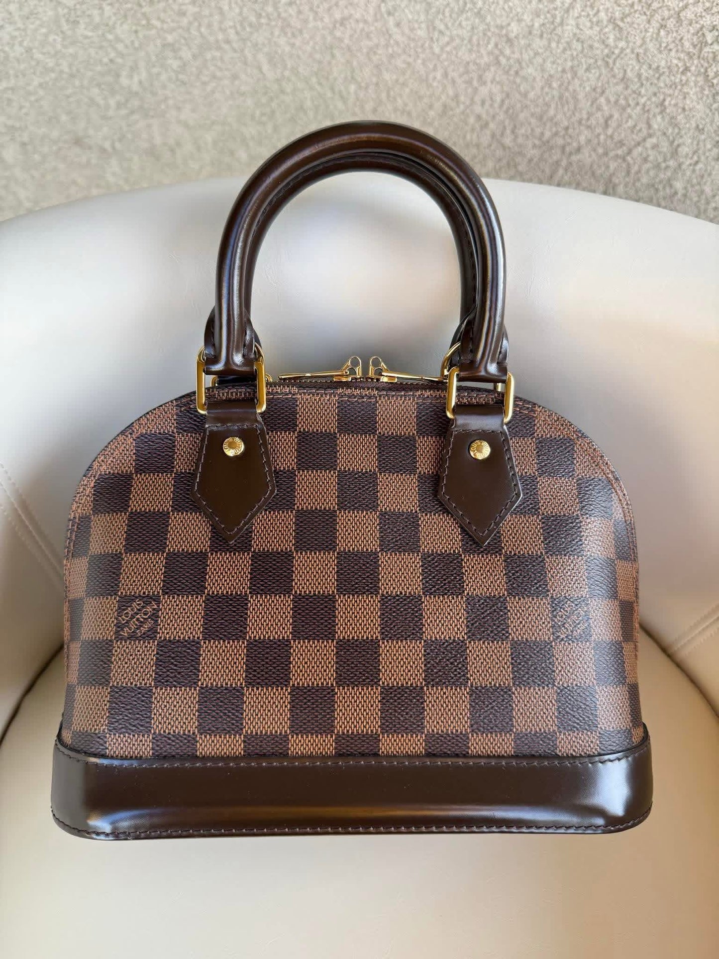 Louis Vuitton Alma BB in Damier Ebene canvas