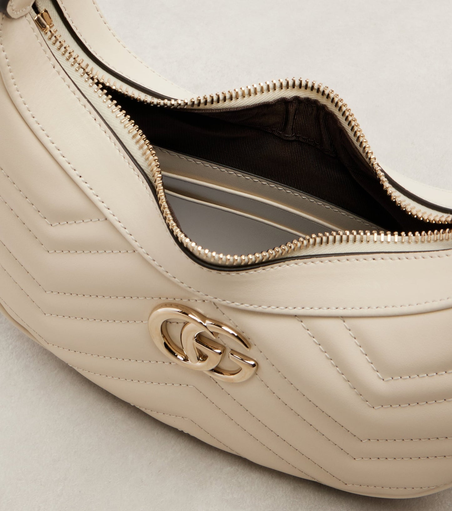 Gucci GG Marmont mini leather shoulder bag