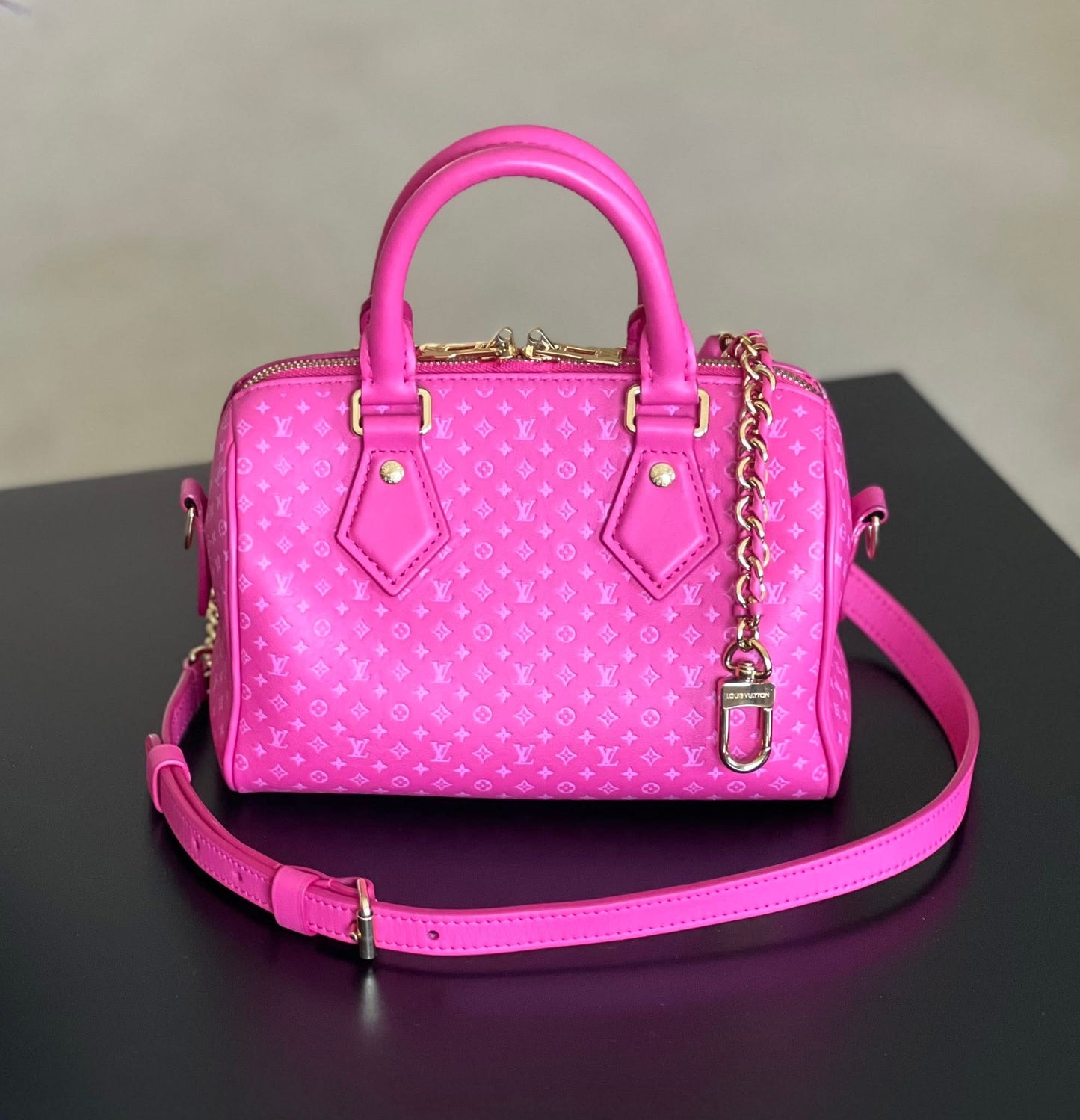 Louis Vuitton Speedy bandoulière 20