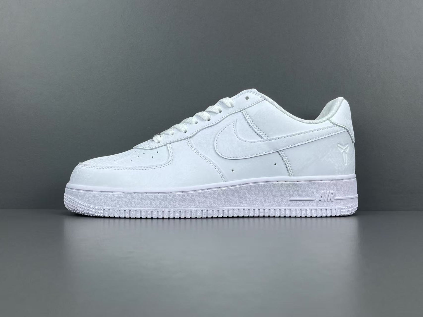 Air force one white