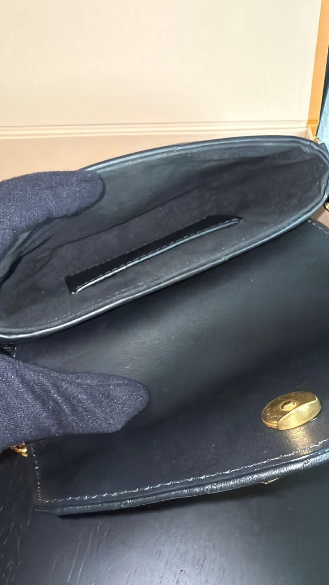 Louis Vuitton New Wave Multi-Pochette bag