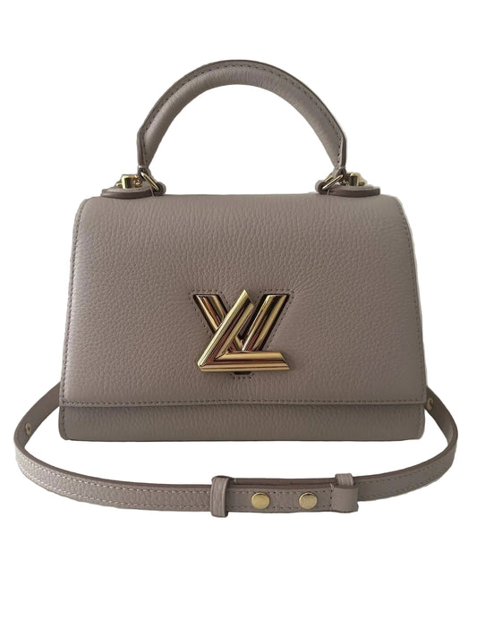Louis Vuitton Twist One Handle PM en cuir Taurillon