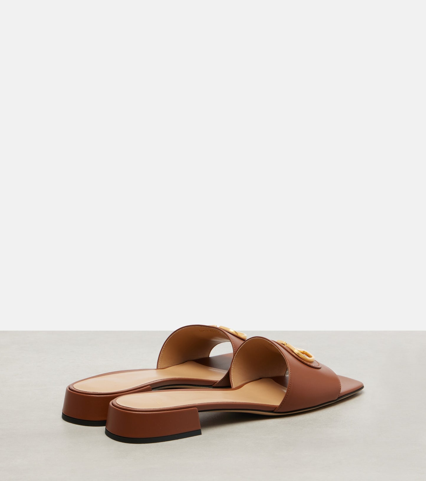 Valentino Garavani VLogo