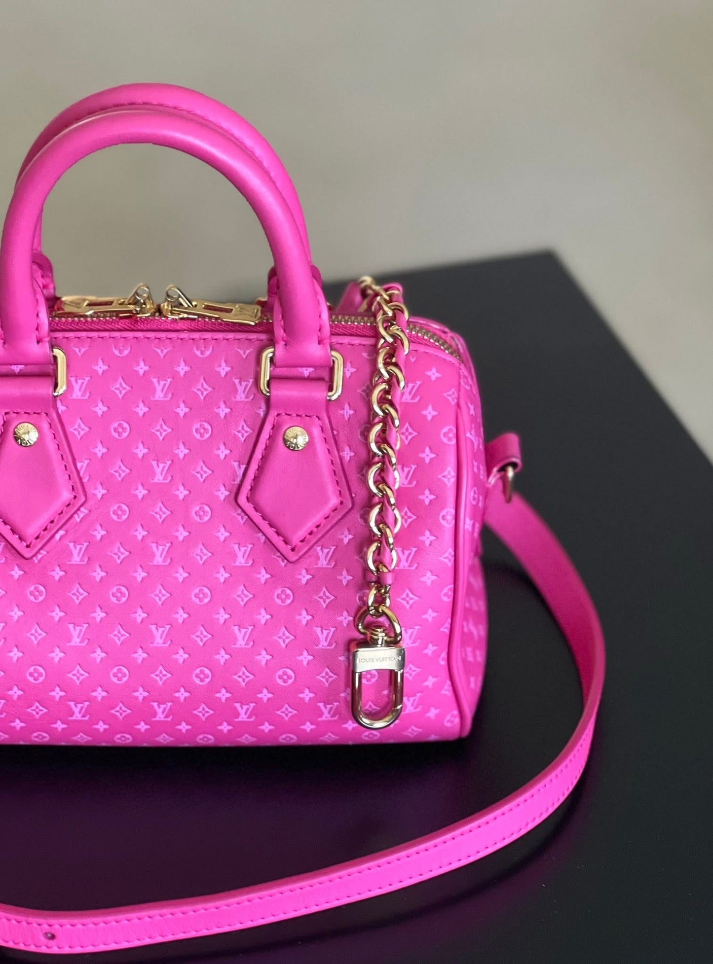Louis Vuitton Speedy bandoulière 20