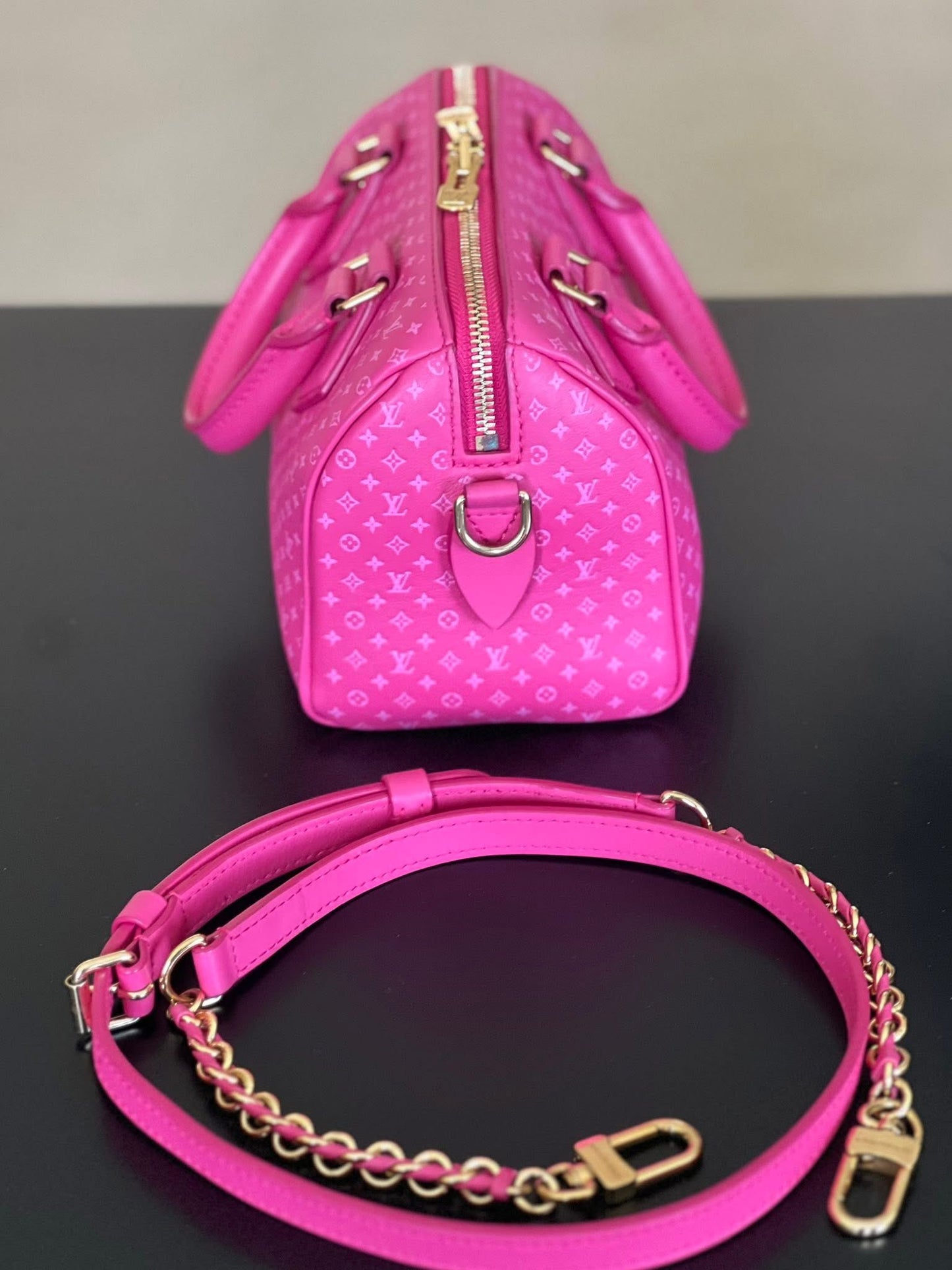 Louis Vuitton Speedy bandoulière 20