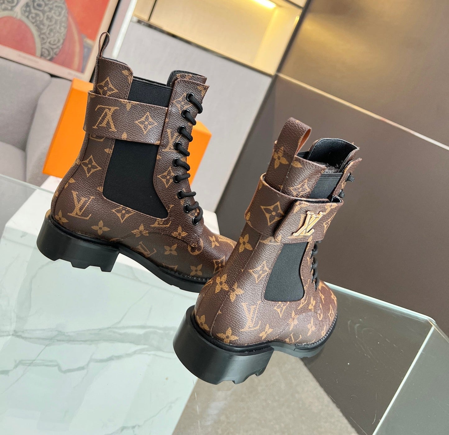 Louis Vuitton Boots Wonderland Flat Rangers